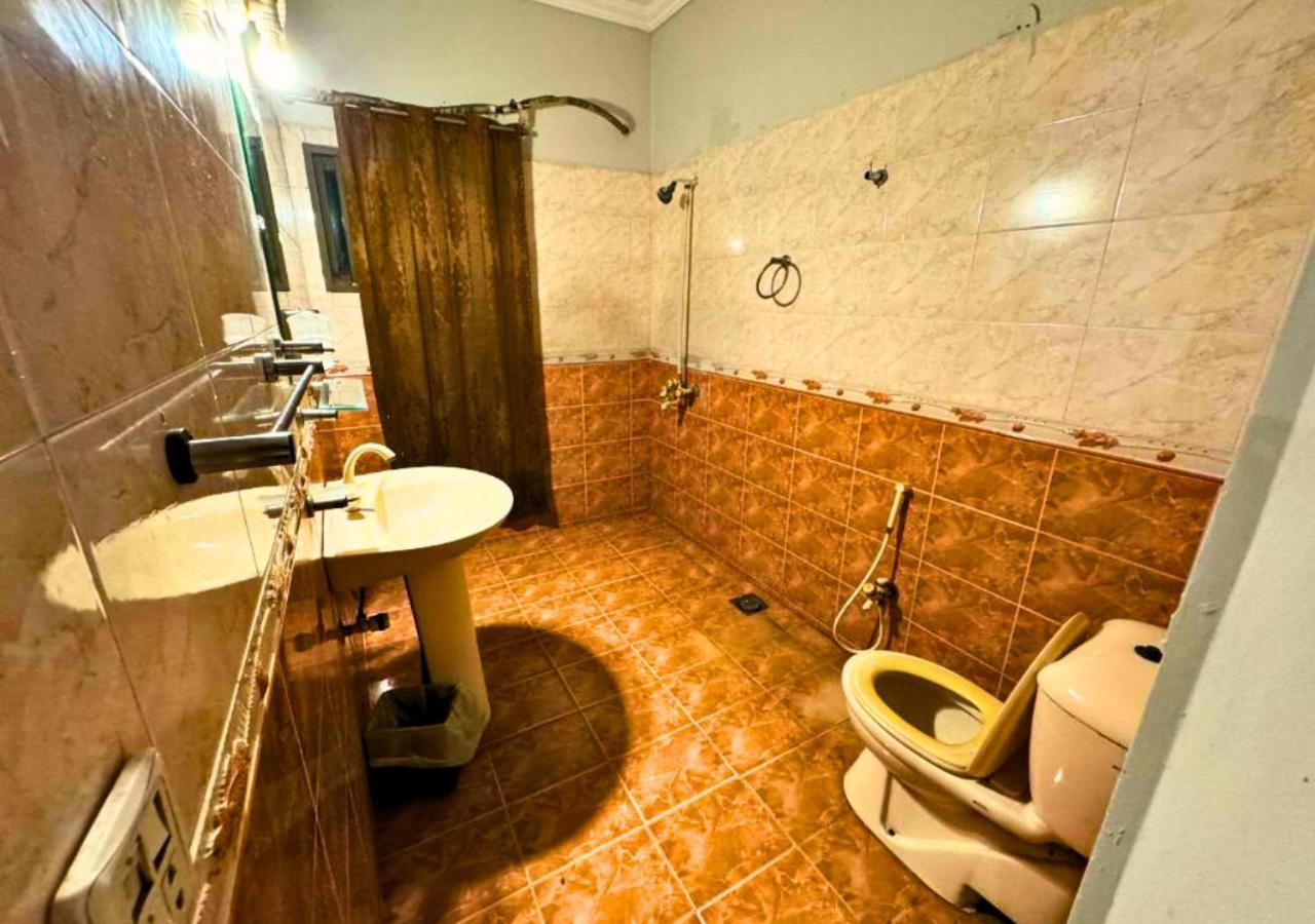לאהור Doves Inn Hotel Kalma Chowk מראה חיצוני תמונה